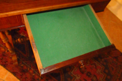 Bureau ancien de style Louis Philippe du milieu du 19ème siècle